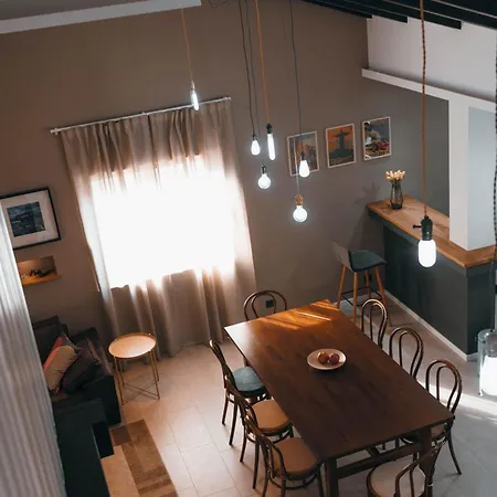 Vakantiehuis Cozy Country With Heated Outdoor Pool *