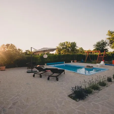 Ferienhaus Cozy Country With Heated Outdoor Pool *