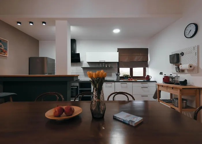 Cozy Country With Heated Outdoor Pool Šibenik